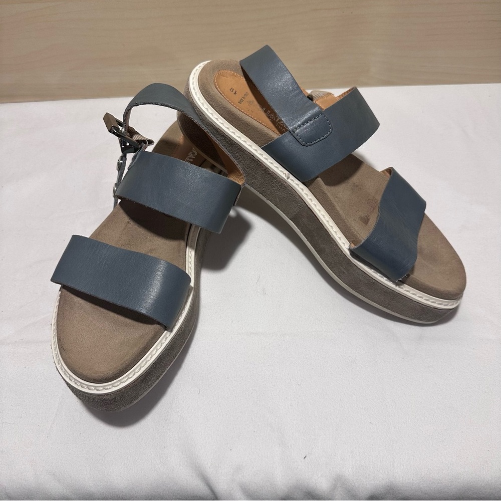 Aquatalia | Womens Blue Leather Dual Double Strap Platform Sandals Tan Suede 8.5
